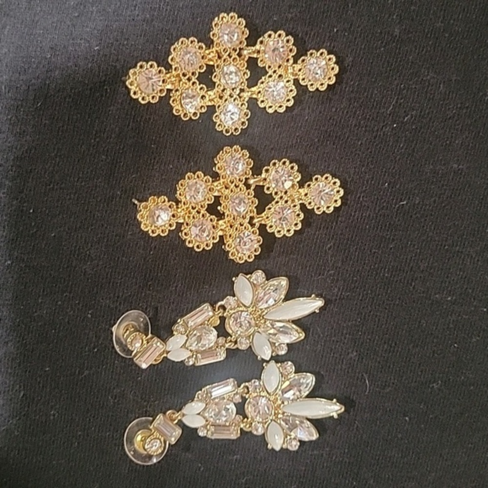 2 pair pierced fashion earrings